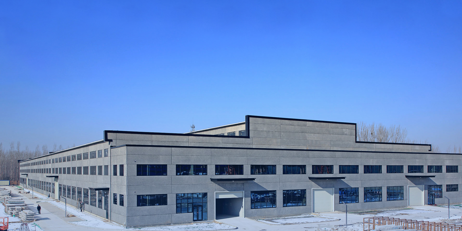 亞隆重型機(jī)械集團(tuán)-國家水泥機(jī)械定點專業(yè)生產(chǎn)企業(yè)